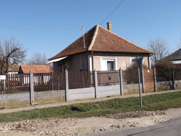 eladó családi ház, Hajdúböszörmény
