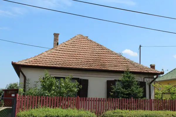Eladó családi ház, Hajdúböszörmény 3 szoba 120 m² 45 M Ft