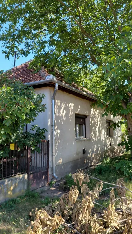 Eladó családi ház, Hajdúdorog 2 szoba 65 m² 18 M Ft